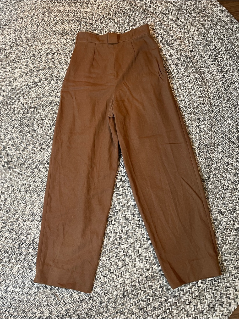 High-Rise Wide-Leg Women's Trousers in Brown